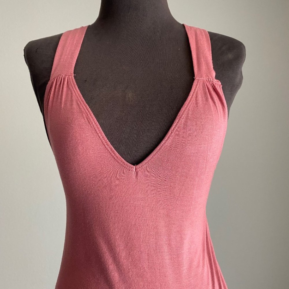 Gap body sz XS sleeveless V-neck plunge razor back tank top shirt - Picture 3 of 7